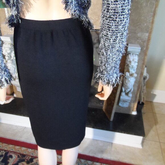 St. John Collection Black Tweed Knit Skirt Suit Size 4 - Picture 14 of 16